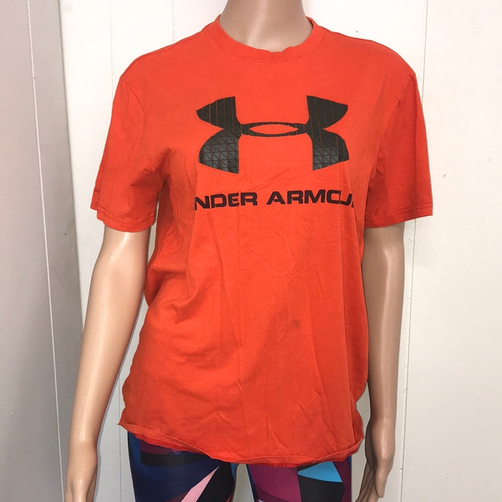 Under Armour T-Shirt Size Small - Picture 1 of 7